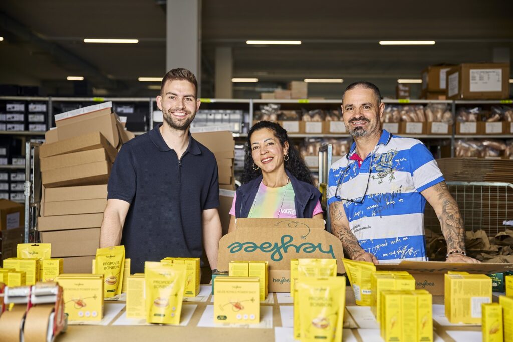 Das Team von heybee: Schweizer Bienenprodukte erfolgreich in der DACH-Region – auch über Amazon.